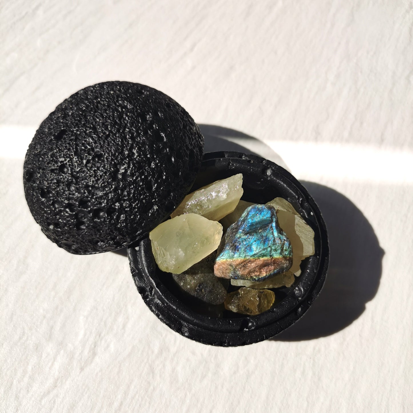 Lunar Volcanic Rock Aromatherapy Set