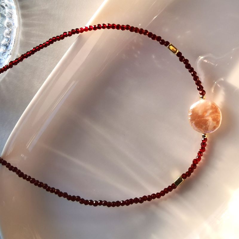 Pearl Necklace Red